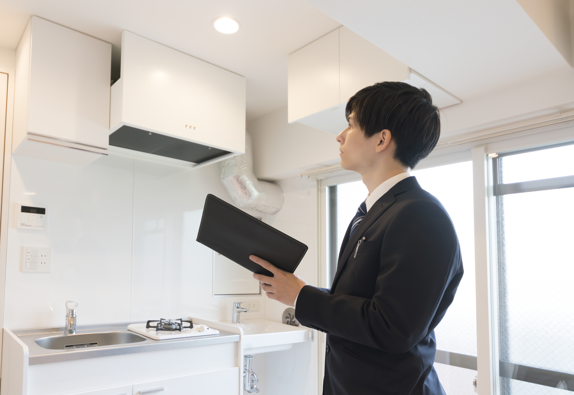 空き家の中古マンションの活用法と放置のリスクを解説