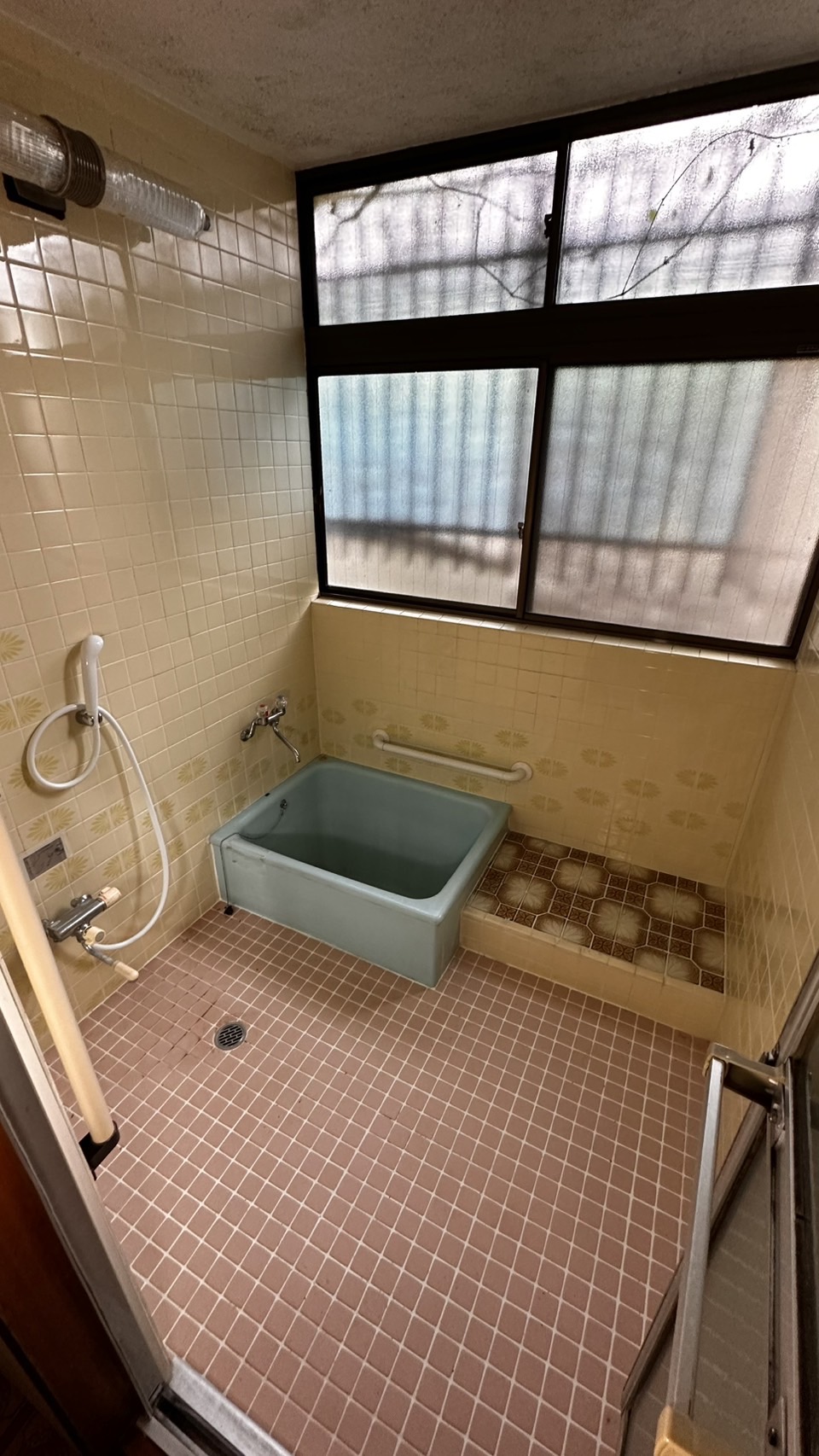 長野県上田市上丸子