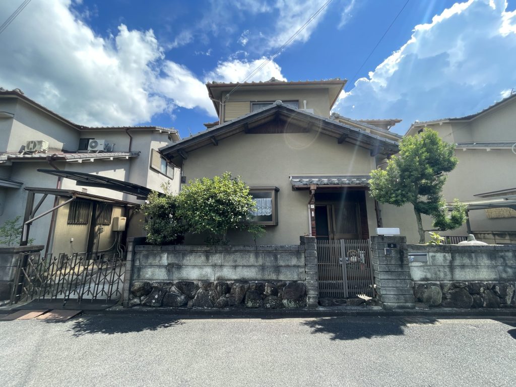 相続した古い空き家をスピード対応で安心売却【奈良県御所市】