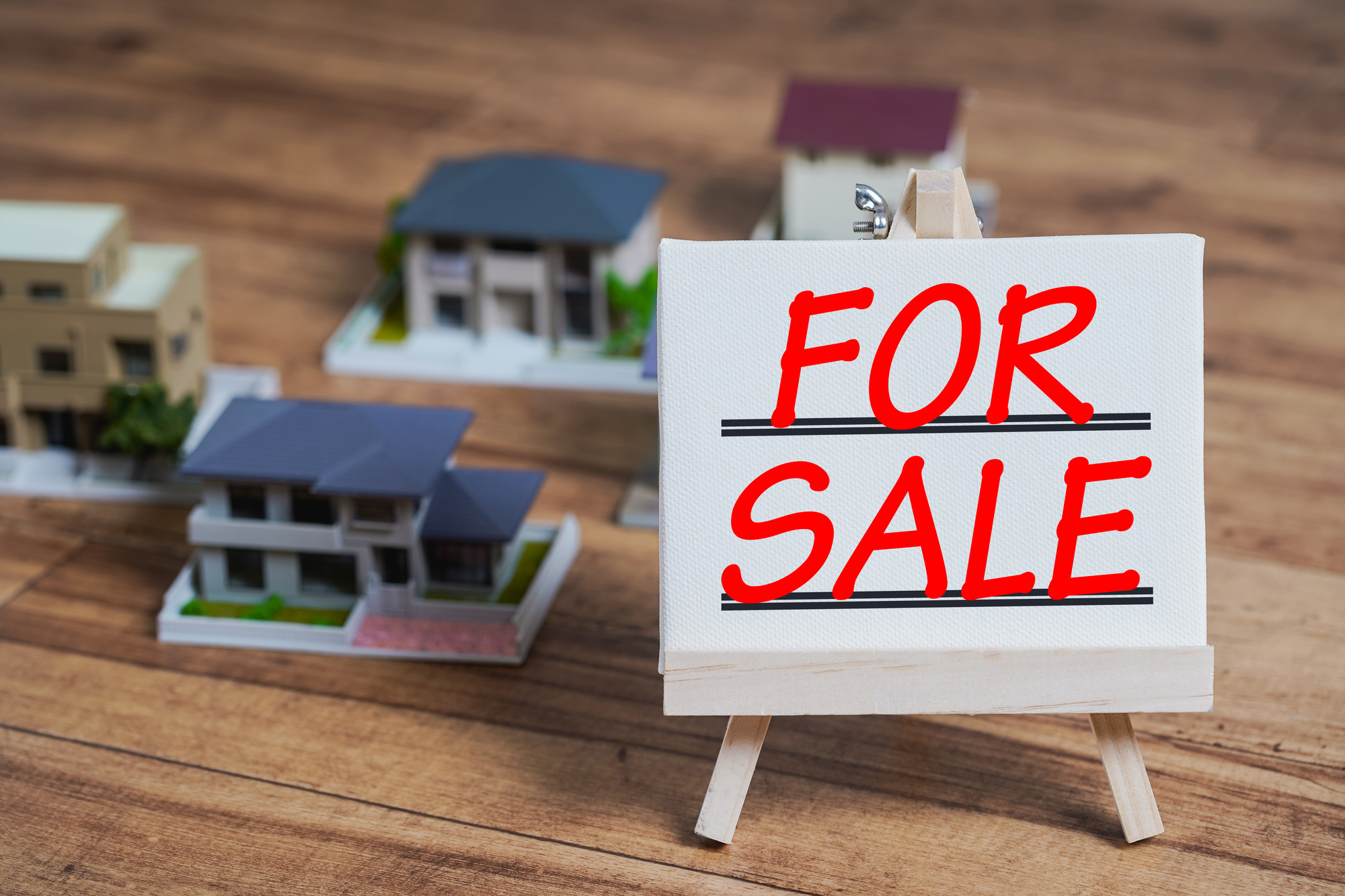 空き家購入後の活用方法6選｜住む・貸す・投資・売却のメリットを徹底解説