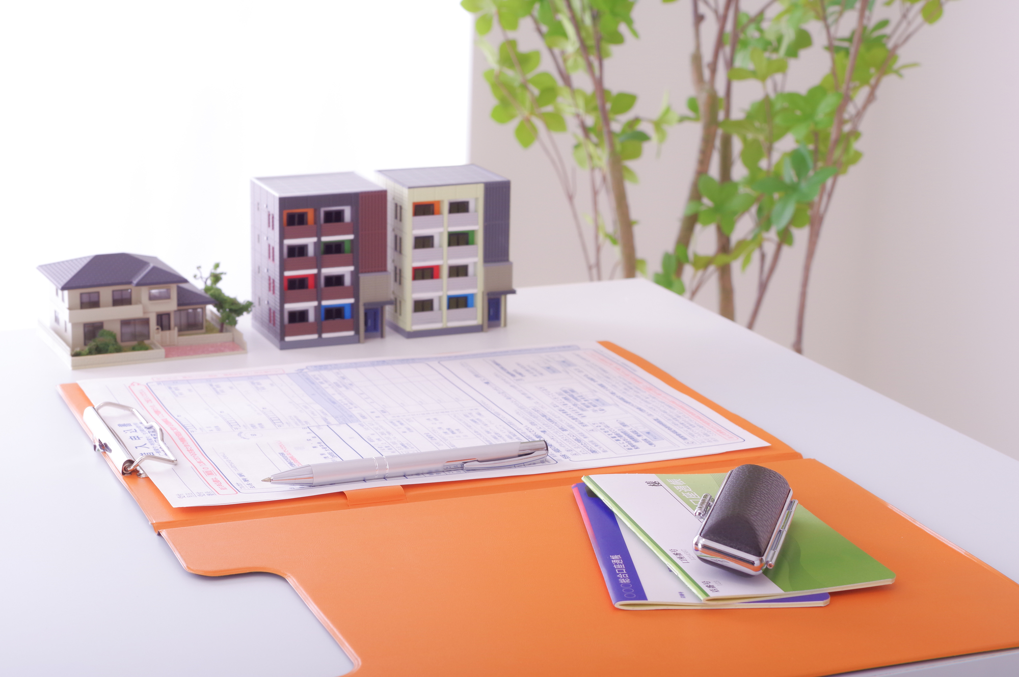 不動産売買の仲介手数料とは?仕組み・相場から計算方法まで徹底解説