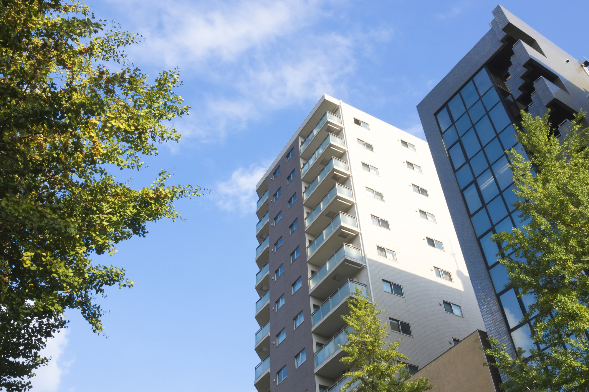 修繕積立金の相場は?平均目安と将来の値上げリスクの見極め方